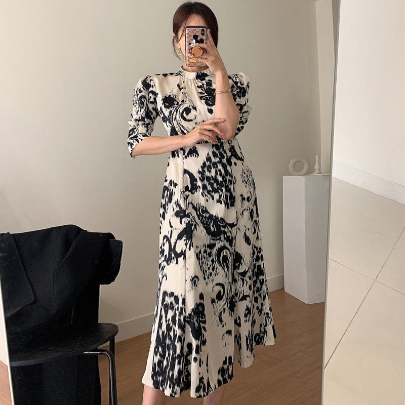 Women's Mid-length Abstract Print Dress
