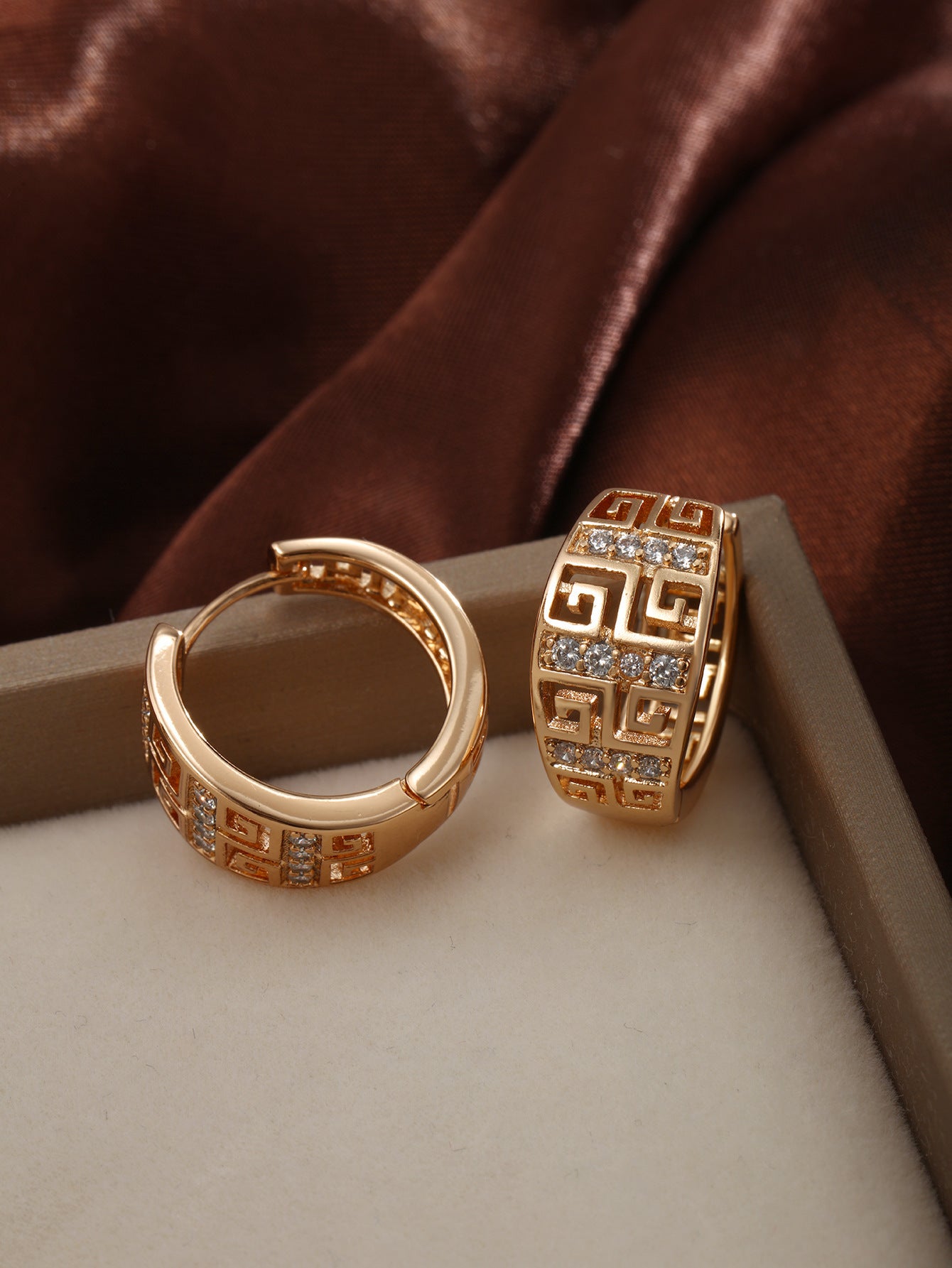 Geometric Copper Inlaid Zircon Earrings