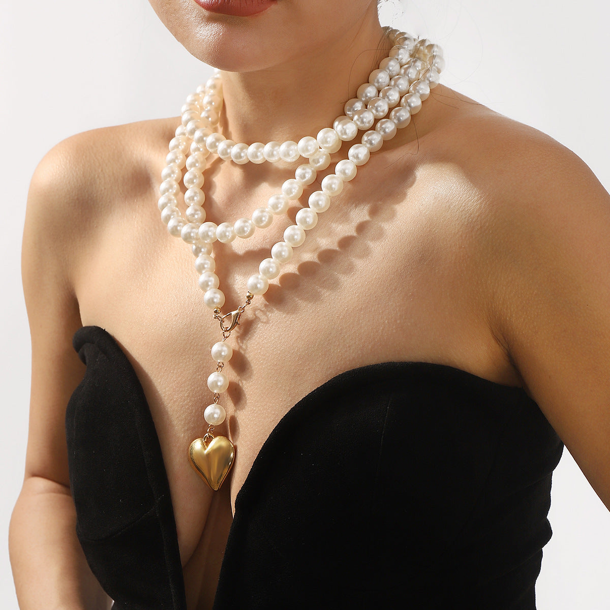 Creative Pearl Long Sweater Chain Elegant Heart-shaped