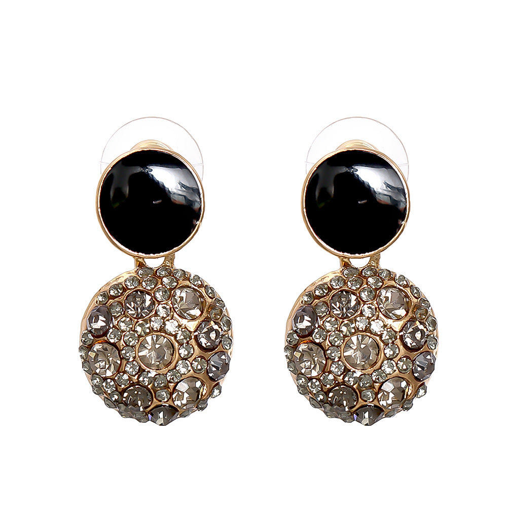 European And American Retro Alloy Geometric Round Female Earrings