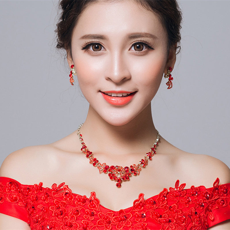 Bridal jewelry, red necklace, earrings, three sets of toast, clothing accessories wholesale