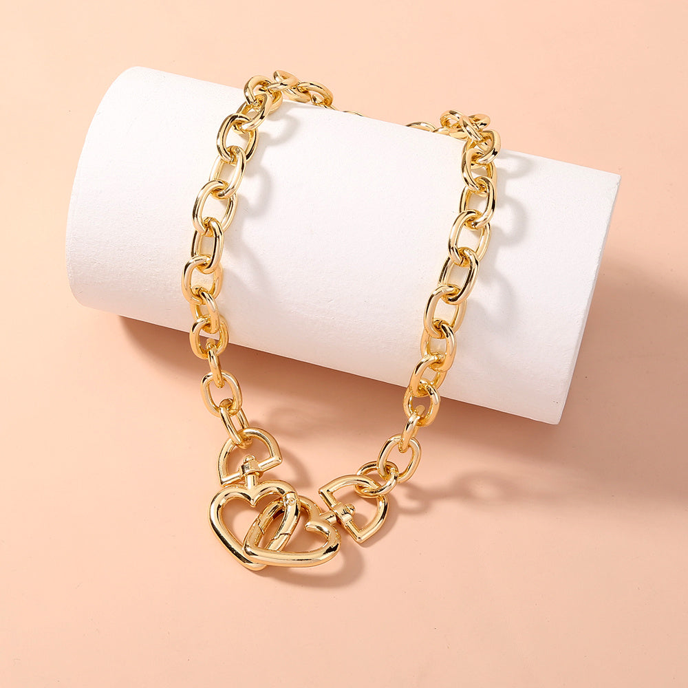 Europe and America Electroplating Big Heart Big Necklace