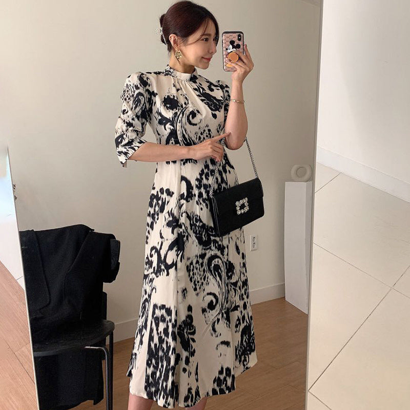 Women's Mid-length Abstract Print Dress