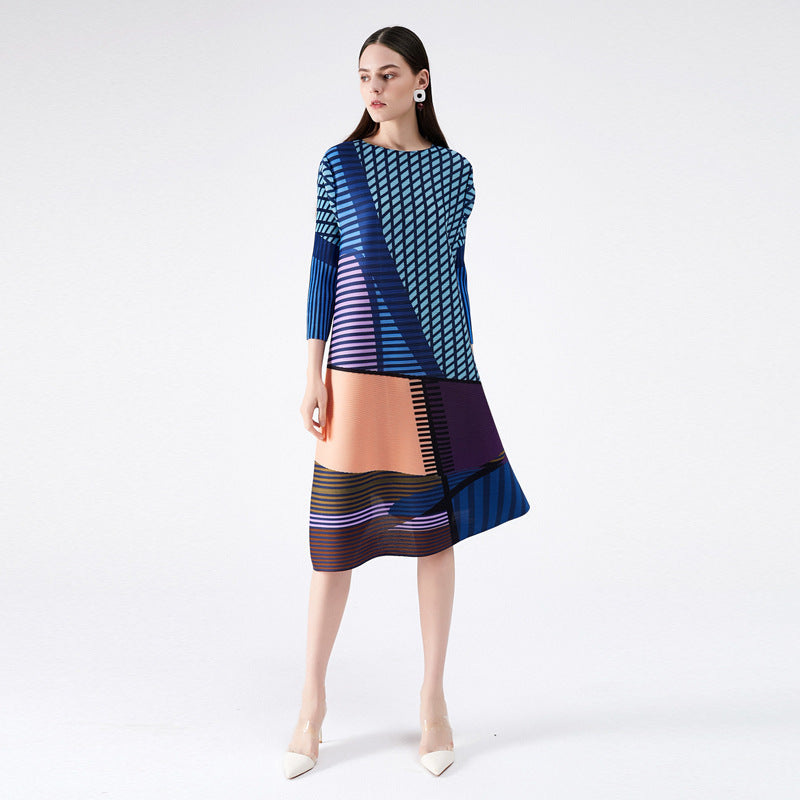 Pleated geometric digital print dress