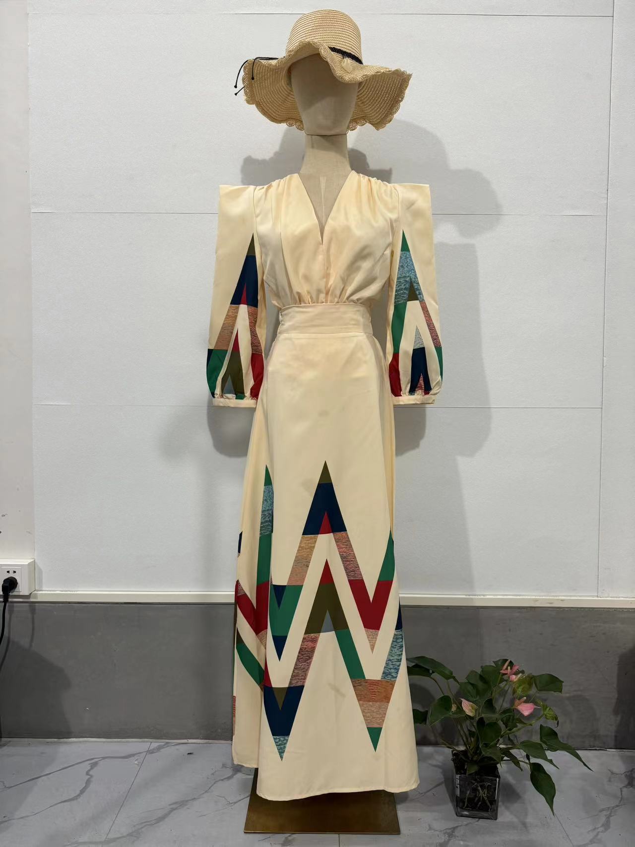 Autumn New Printing Design Fashionable Temperament Commuting Style Dress Suit Dress Women
