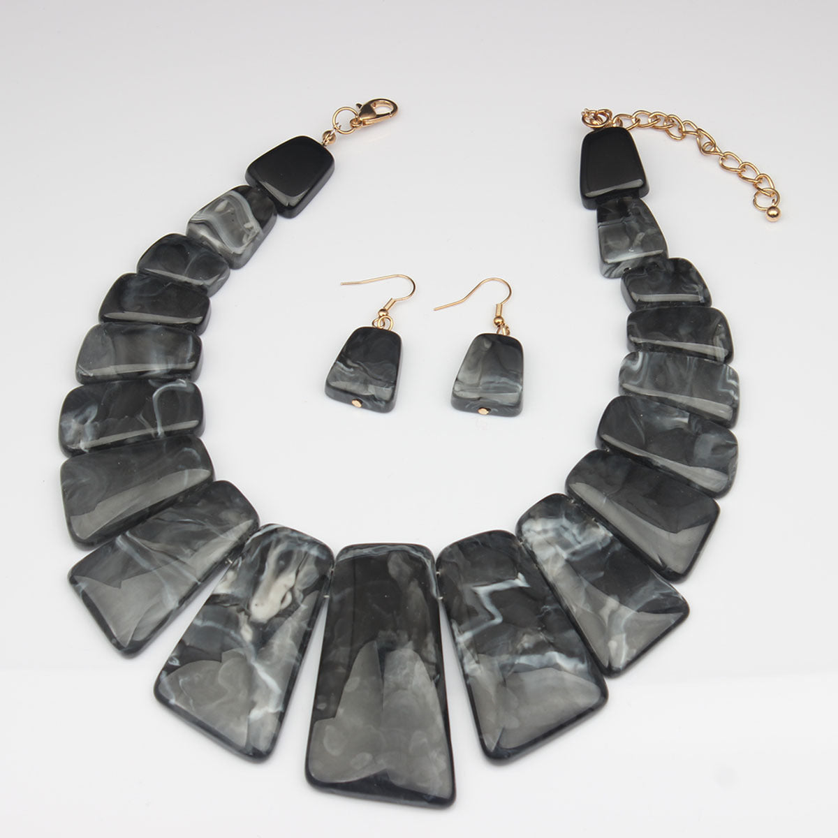 High Profile Retro Personality Necklace And Earrings Suite Ladies Ornament