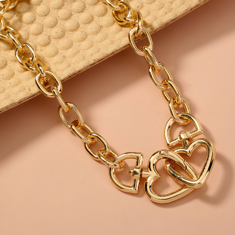 Europe and America Electroplating Big Heart Big Necklace